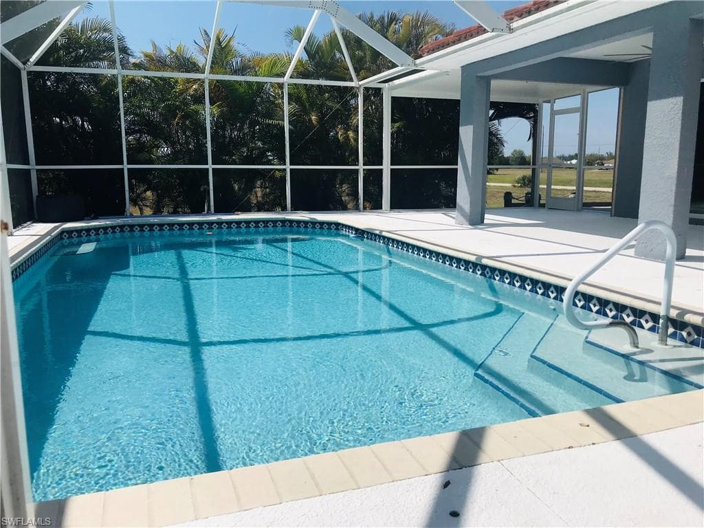 2018 NW 7th TER CAPE CORAL, FL 33993