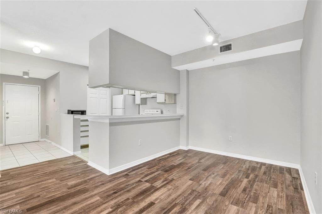 6481 Aragon WAY 102 FORT MYERS, FL 33966
