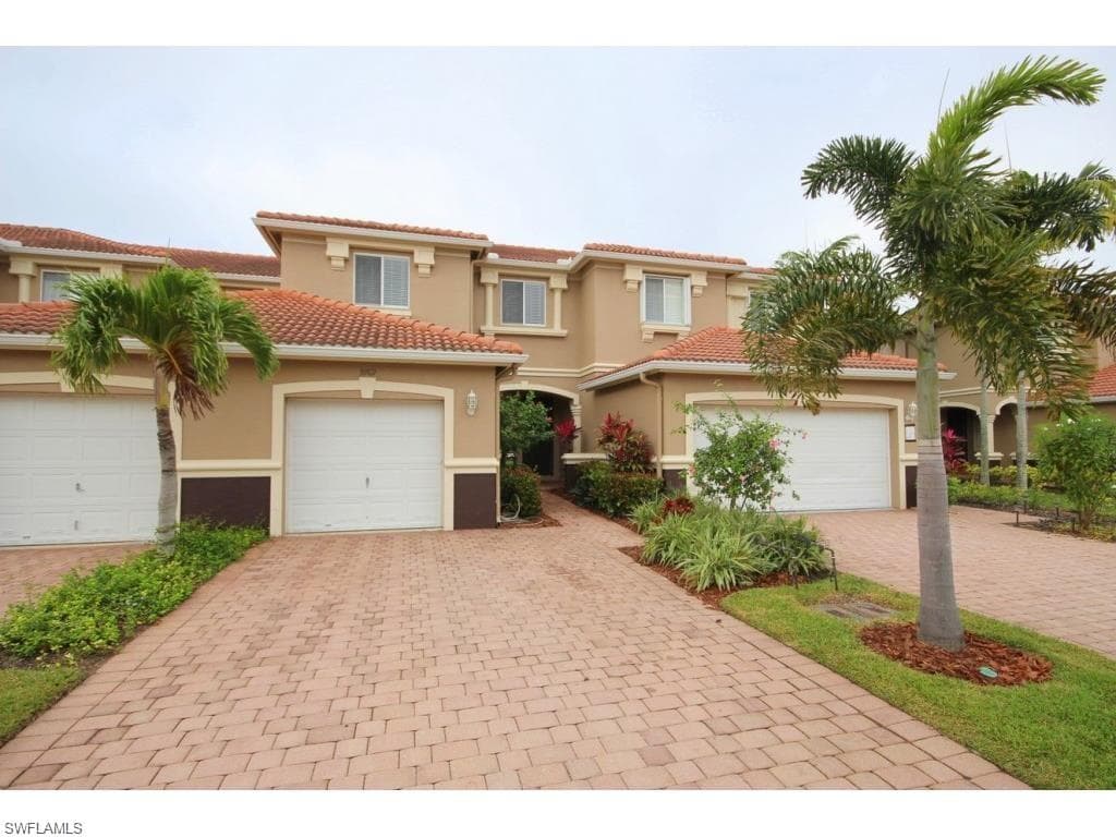 9769 Roundstone CIR FORT MYERS, FL 33967