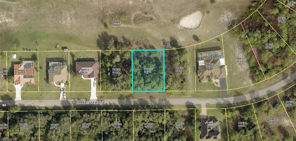 637 Charles Sise ST LEHIGH ACRES, FL 33974