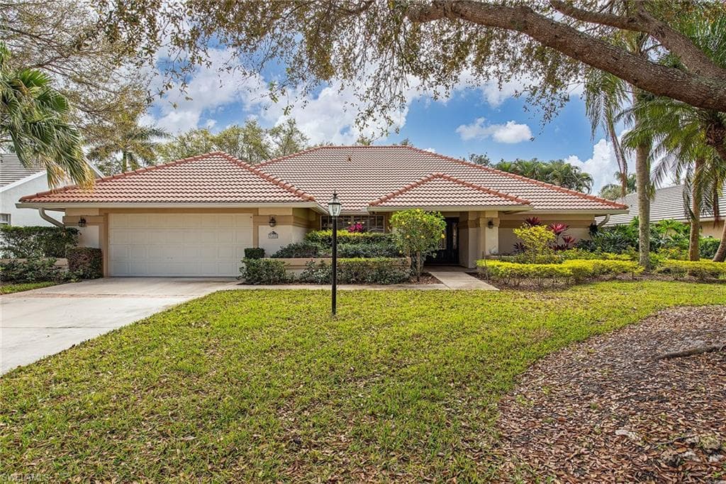 7658 Ponte Verde WAY NAPLES, FL 34109