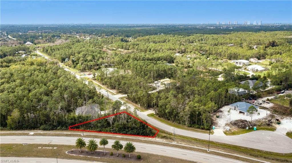 24065 Melaine LN BONITA SPRINGS, FL 34135