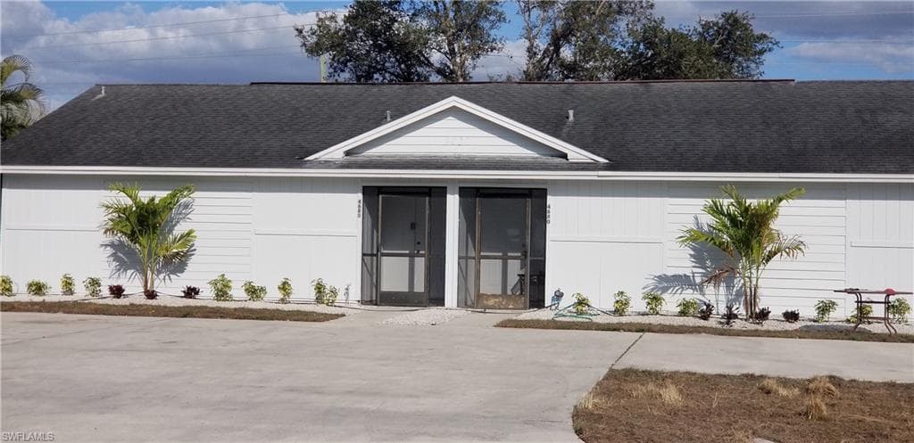 4680 E Alhambra CIR NAPLES, FL 34103