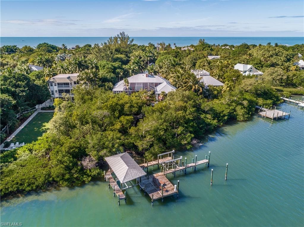 16221-16217 Captiva DR CAPTIVA, FL 33924
