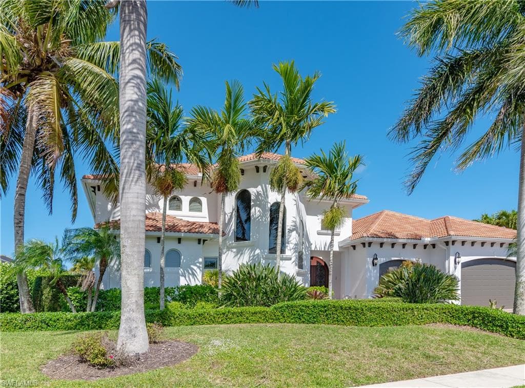 165 Dan River CT MARCO ISLAND, FL 34145