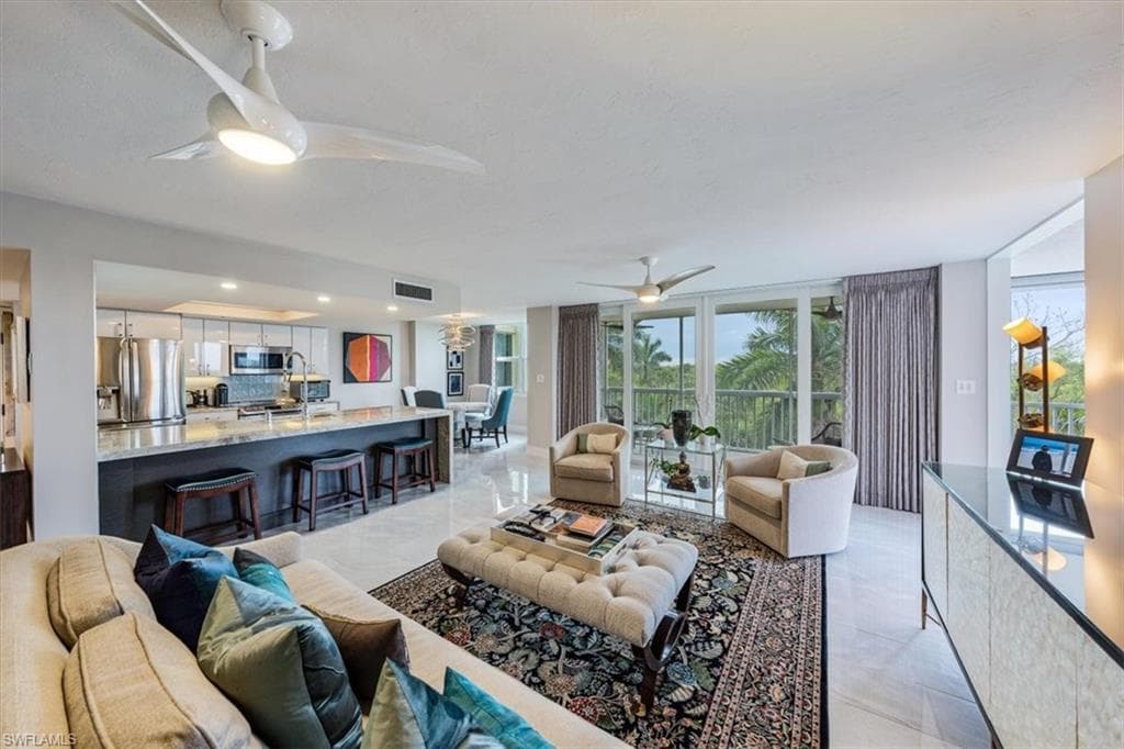 6573 Marissa LOOP 305 NAPLES, FL 34108