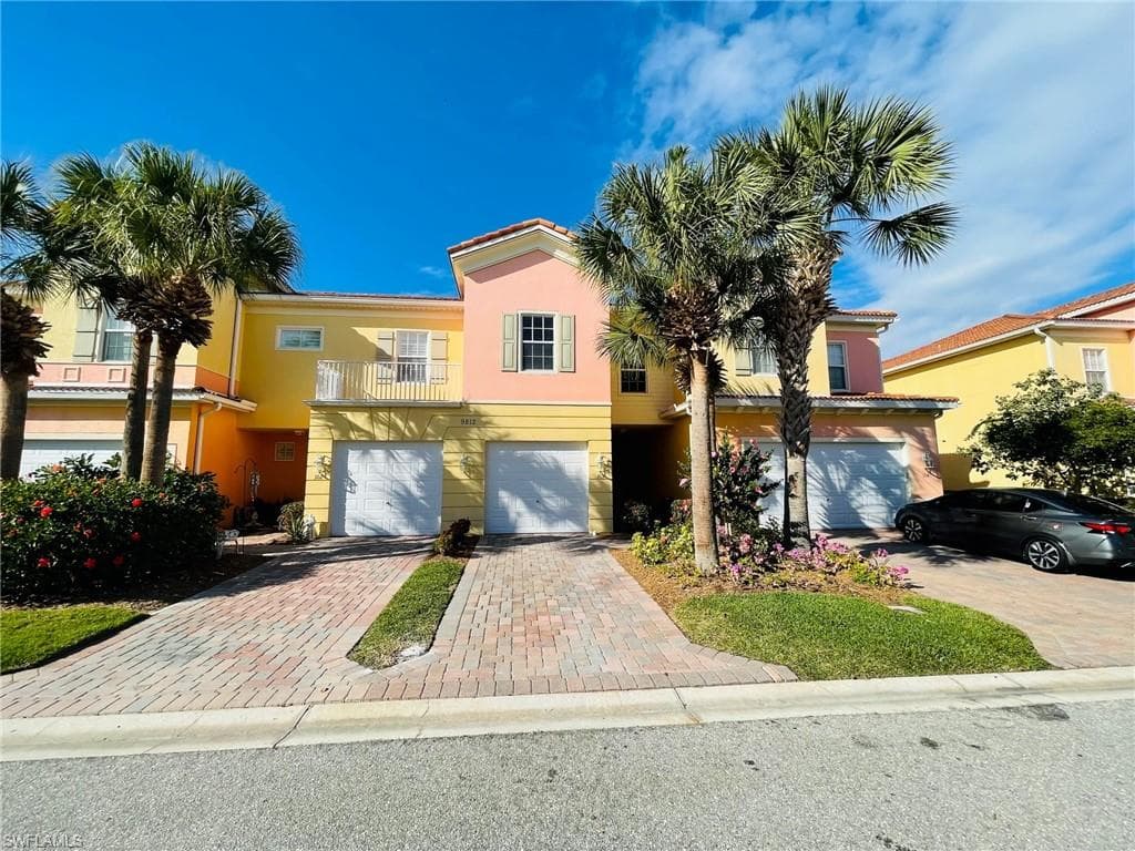 9812 Bodego WAY 103 FORT MYERS, FL 33908