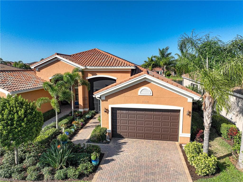 11848 Five Waters CIR FORT MYERS, FL 33913