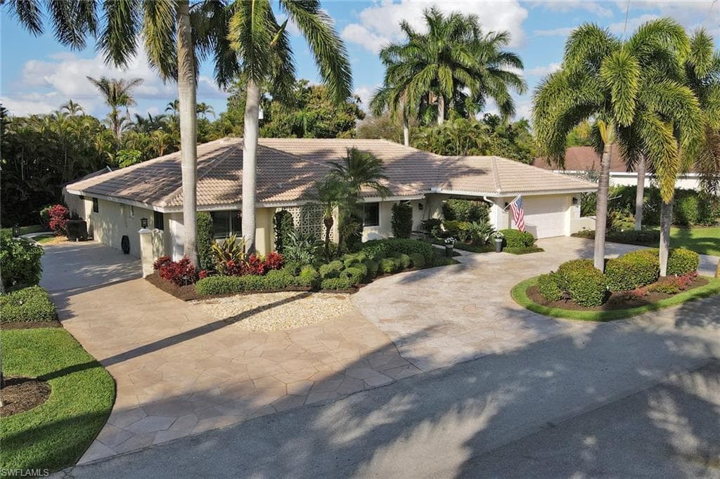 1275 Kasamada DR FORT MYERS, FL 33919