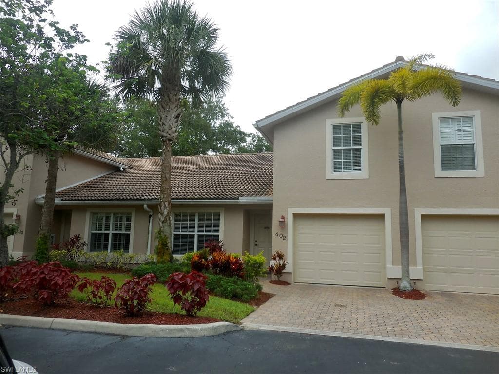 3540 Avion Woods CT 402 NAPLES, FL 34104