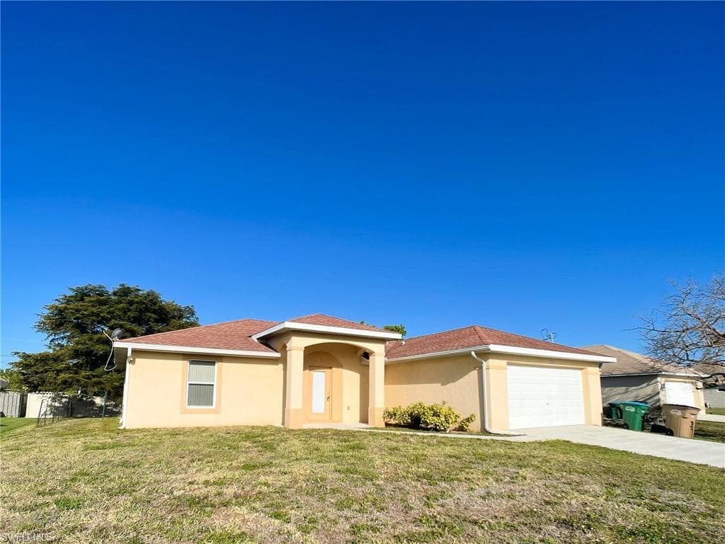 1414 SW 9th CT CAPE CORAL, FL 33991