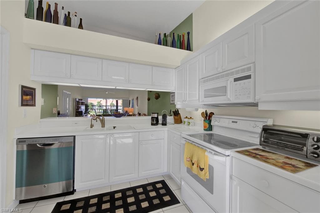 1615 Windy Pines DR 1302 NAPLES, FL 34112