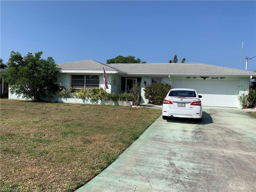 5128 Calusa CT CAPE CORAL, FL 33904