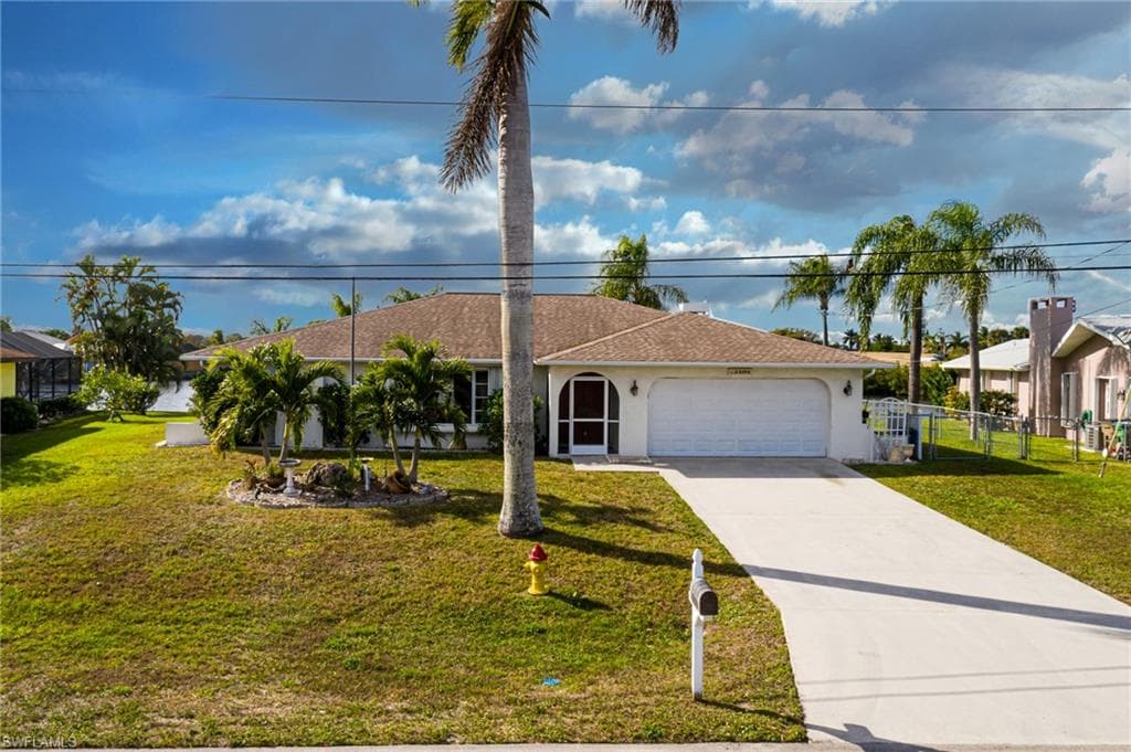 2508 Shelby PKY CAPE CORAL, FL 33904