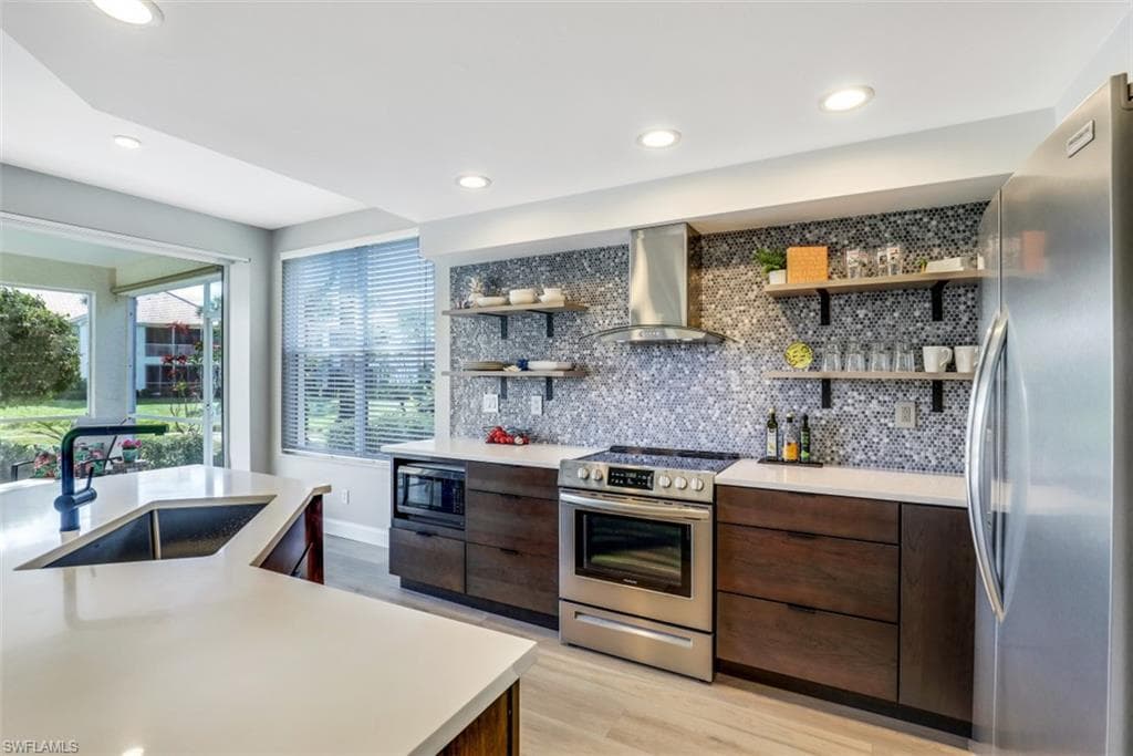 7780 Gardner DR 103 NAPLES, FL 34109