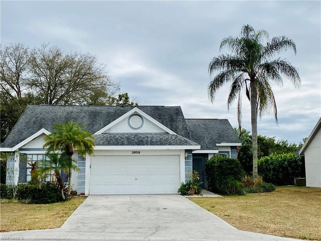 3658 Kent DR NAPLES, FL 34112
