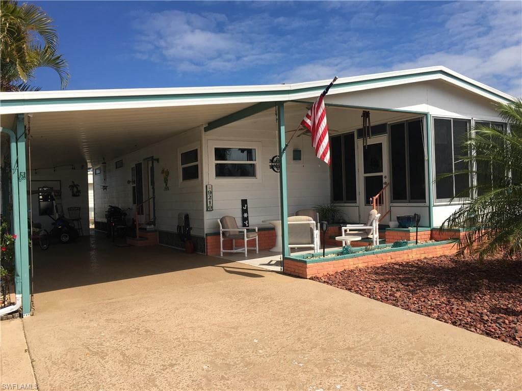 9210 Bonita DR NORTH FORT MYERS, FL 33903