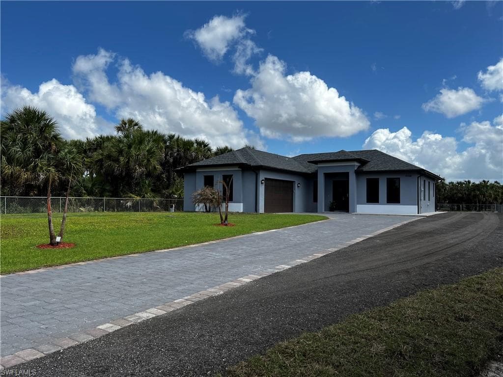 3158 Everglades BLVD S NAPLES, FL 34117