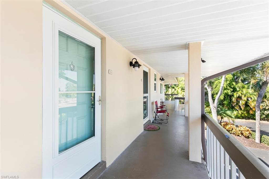 87 Collier BLVD H4 MARCO ISLAND, FL 34145