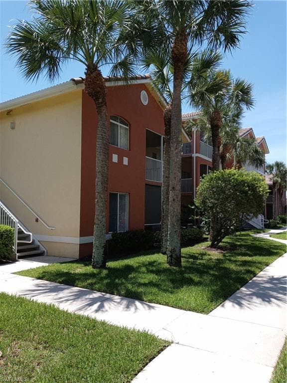 6490 Aragon WAY 305 FORT MYERS, FL 33966