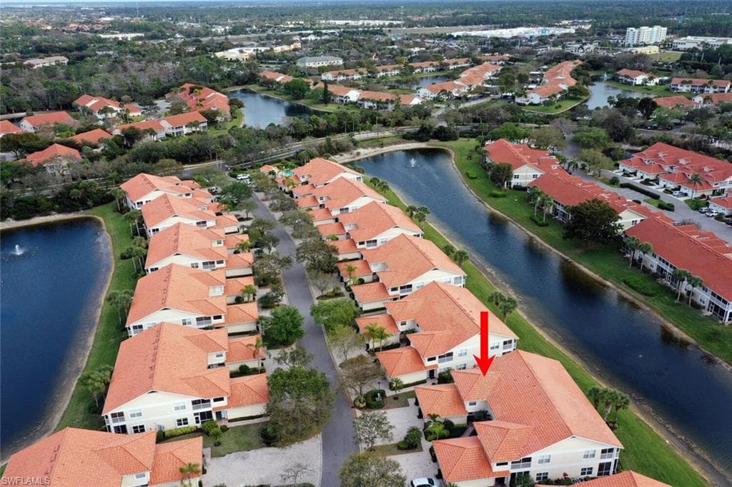 5260 Birmingham DR 102 NAPLES, FL 34110