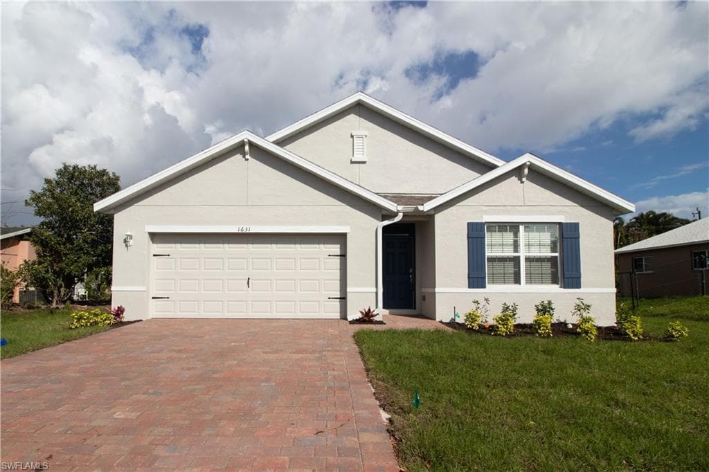 1631 6th PL CAPE CORAL, FL 33991