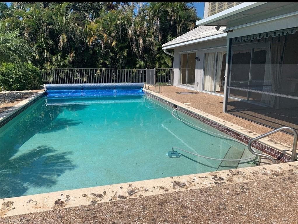 1035 Pettit CT MARCO ISLAND, FL 34145
