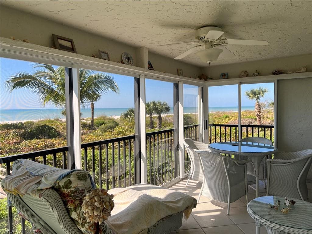 2721 W Gulf DR 117 SANIBEL, FL 33957