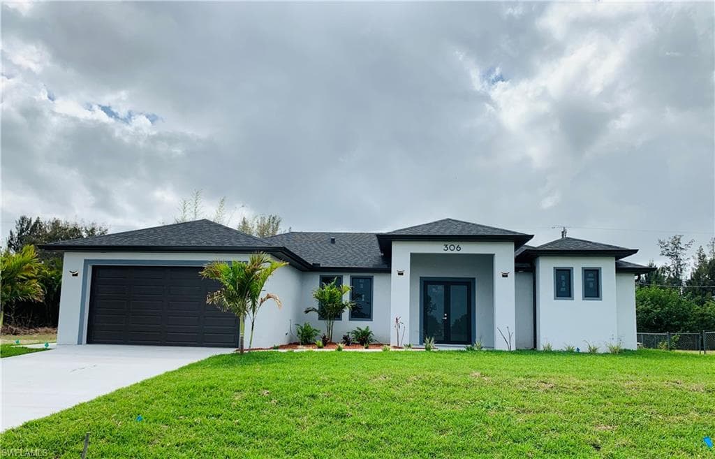 306 NE 9th TER CAPE CORAL, FL 33909