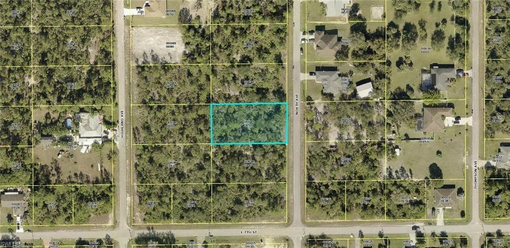705 North AVE LEHIGH ACRES, FL 33972