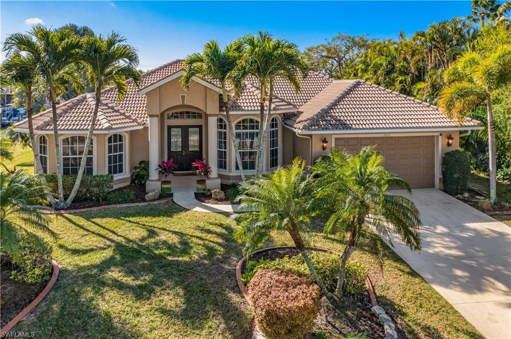 2616 41st TER CAPE CORAL, FL 33914