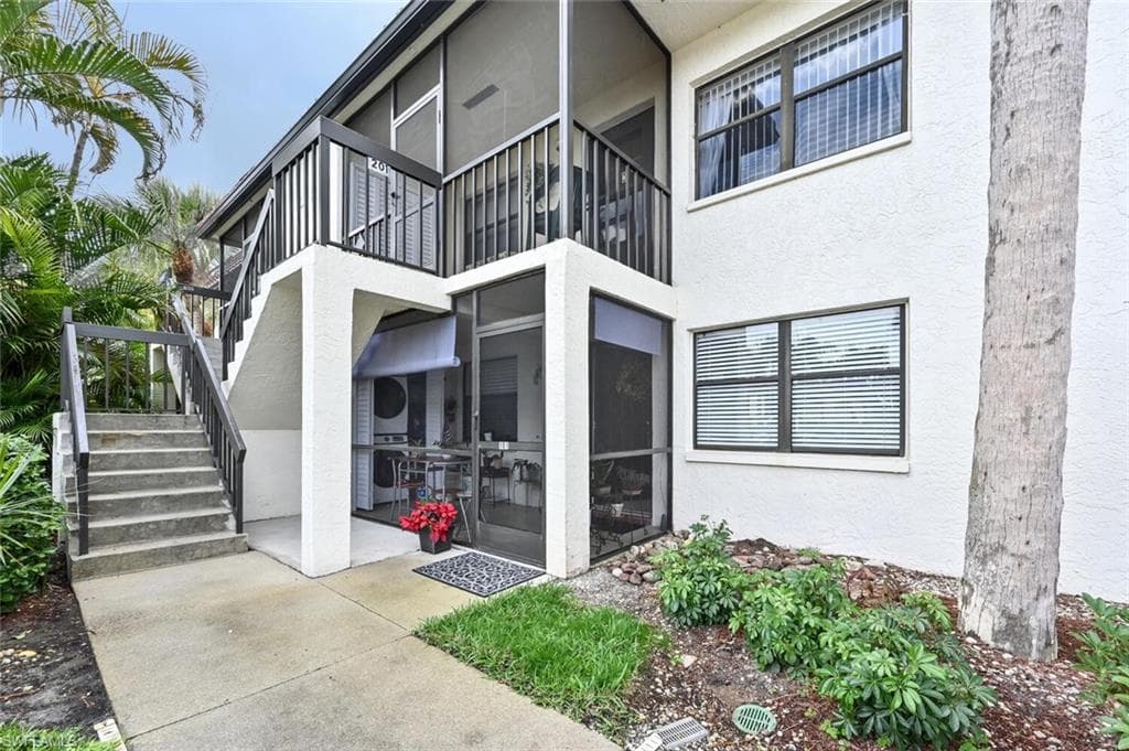 4327 27th CT SW 101 NAPLES, FL 34116