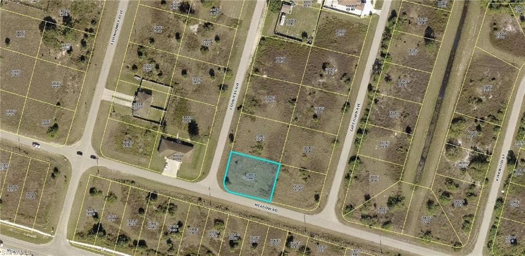 1169 Countess AVE LEHIGH ACRES, FL 33974