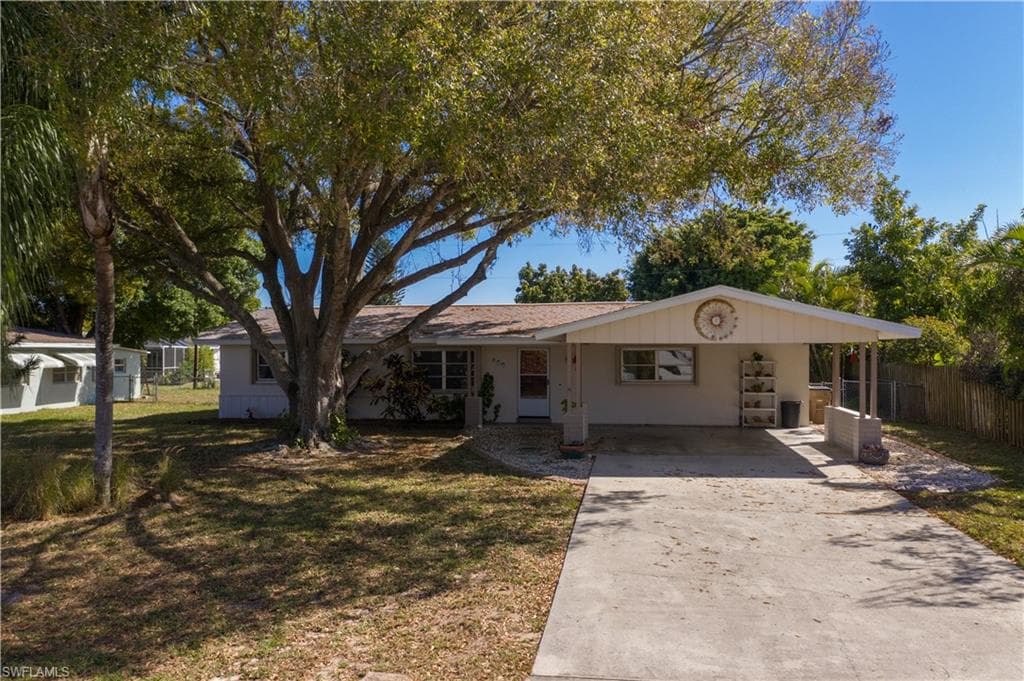 409 NE 12th CT CAPE CORAL, FL 33909