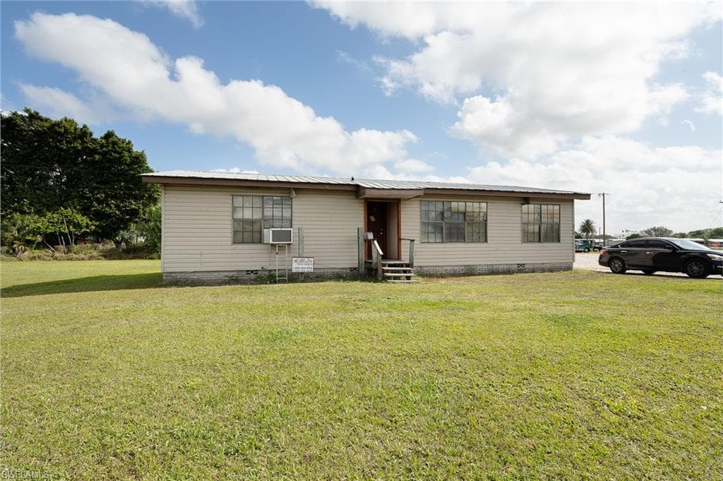 New Market RD W IMMOKALEE, FL 34142