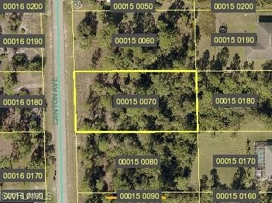 510 Canton AVE LEHIGH ACRES, FL 33972