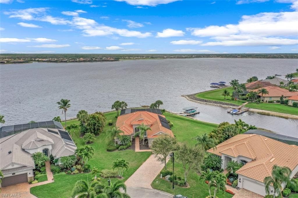 9424 Copper Rock CT NAPLES, FL 34120
