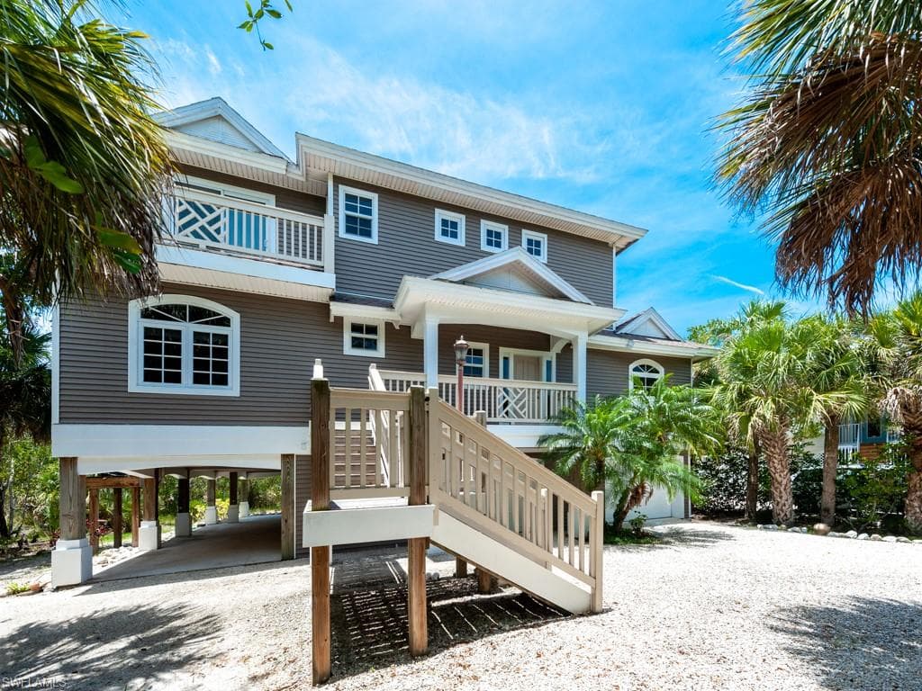 917 Pepper Tree PL SANIBEL, FL 33957