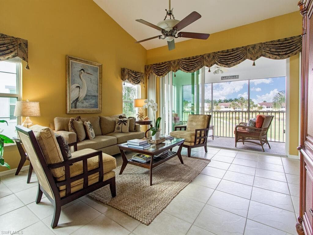 5932 Sand Wedge LN 1705 NAPLES, FL 34110