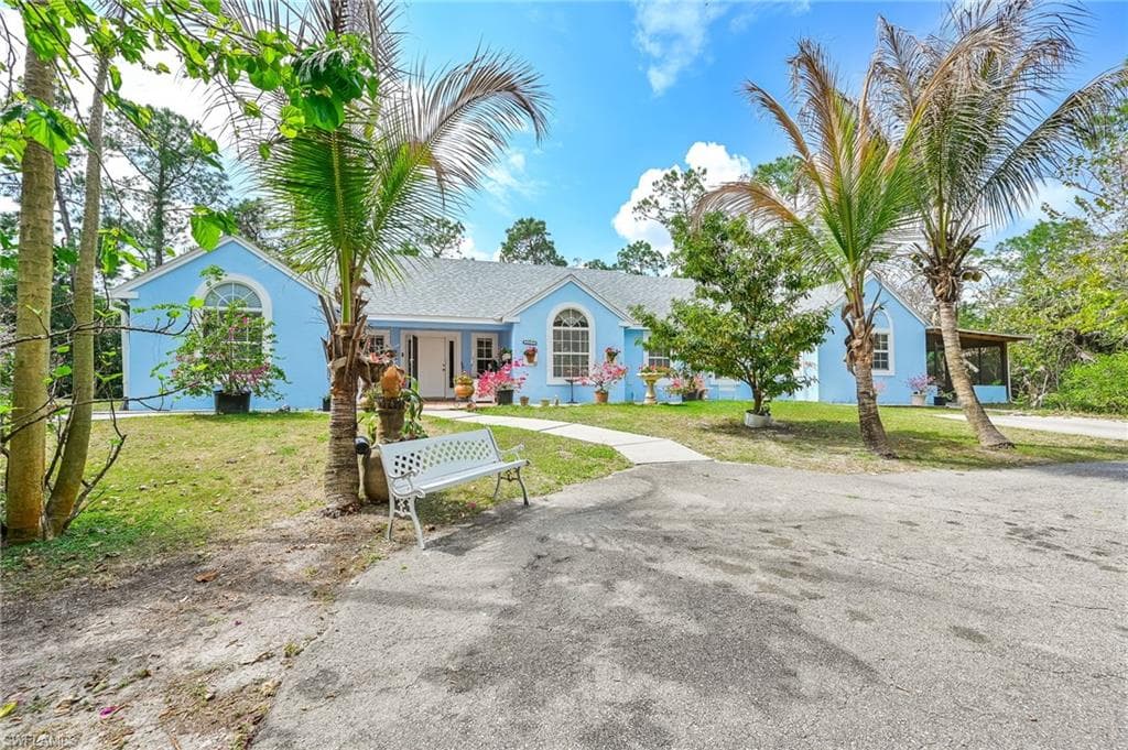 511 23rd ST SW NAPLES, FL 34117