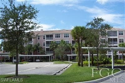 11741 PASETTO LN 106 FORT MYERS, FL 33908