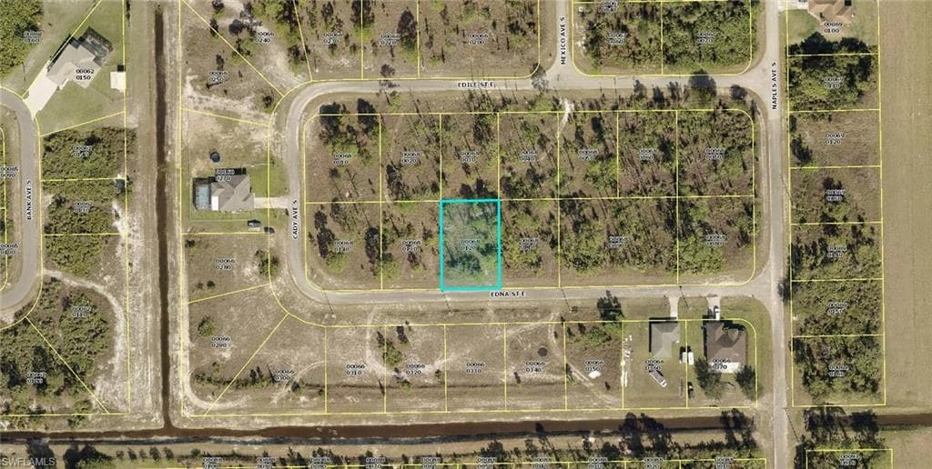 1247 Edna ST E LEHIGH ACRES, FL 33974