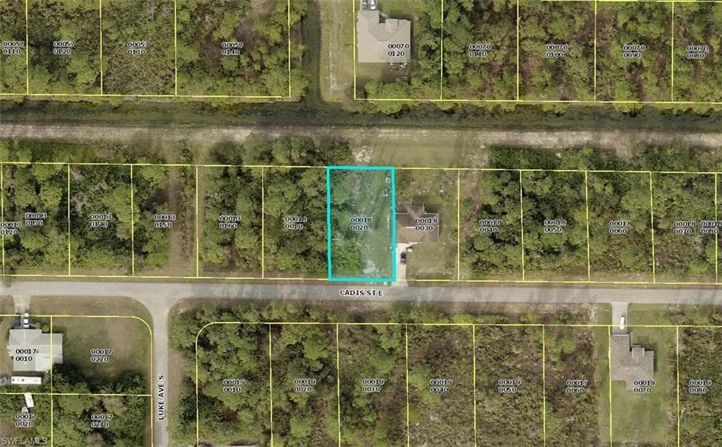 845 Cadis ST E LEHIGH ACRES, FL 33936