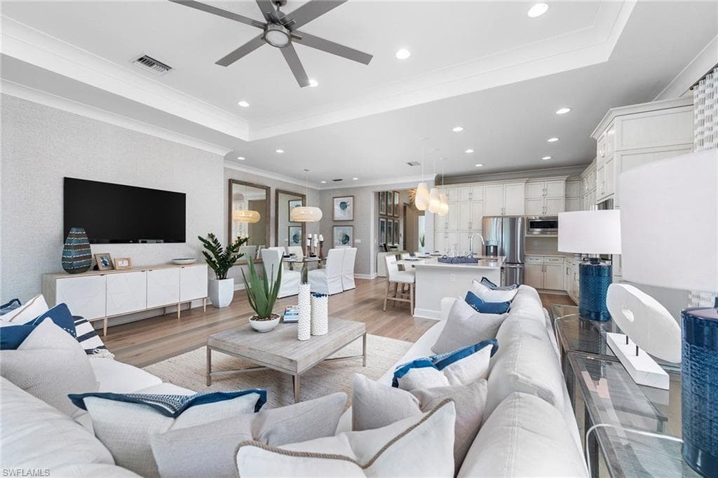 28389 Turin CT BONITA SPRINGS, FL 34135