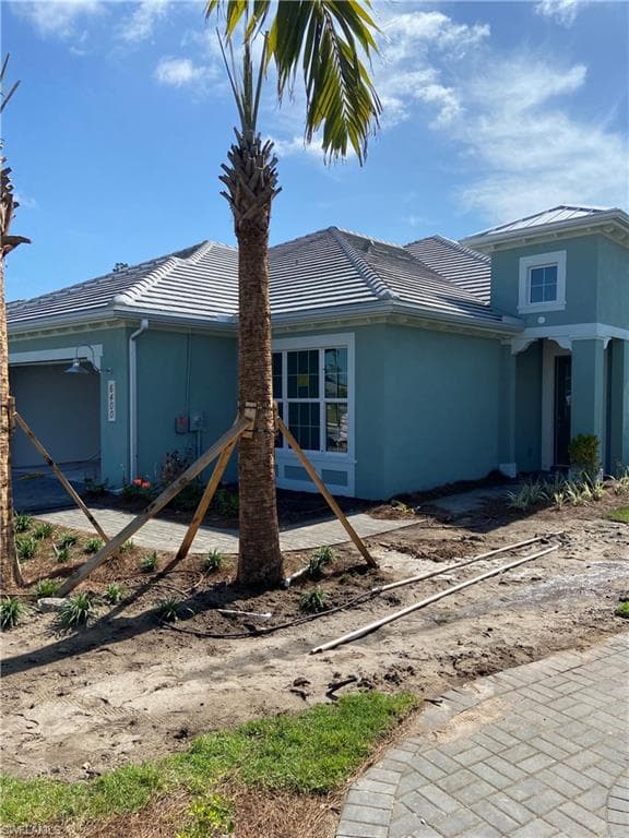 6400 Arriba AVE NAPLES, FL 34113