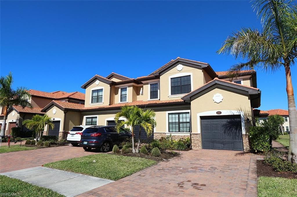 11312 Monte Carlo BLVD 202 BONITA SPRINGS, FL 34135