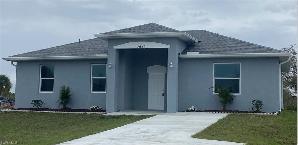 7942 16th PL LABELLE, FL 33935