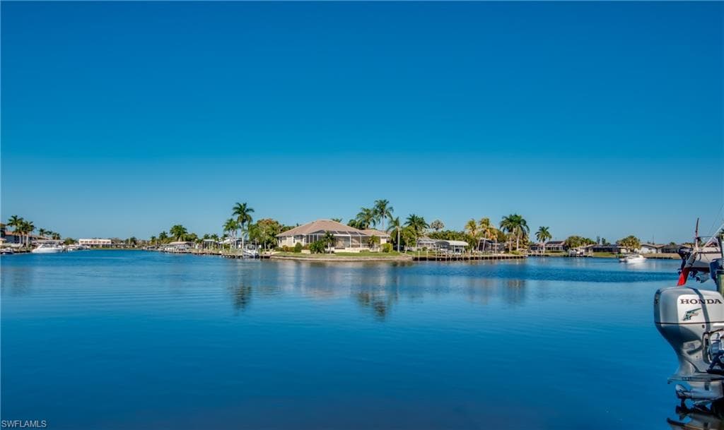 4108 SE 18th AVE 101 CAPE CORAL, FL 33904