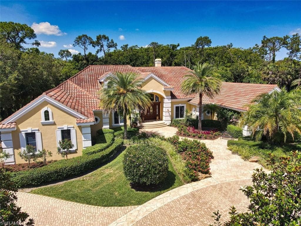 4581 Brynwood DR NAPLES, FL 34119