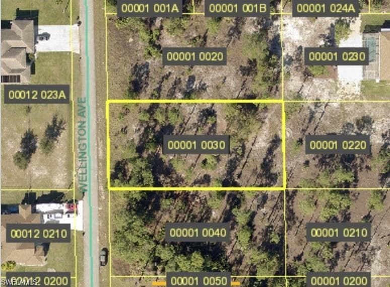 418 Wellington AVE LEHIGH ACRES, FL 33972